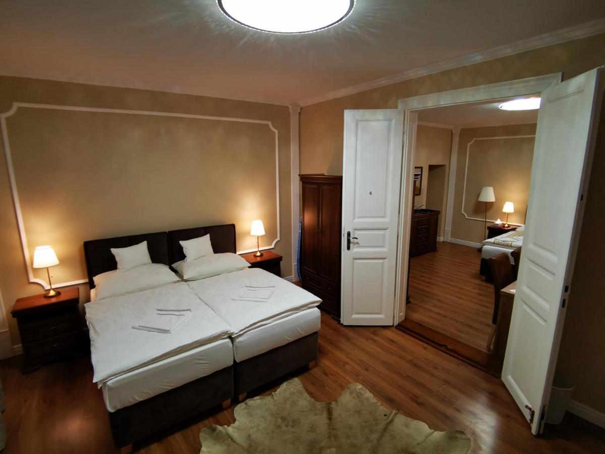 Apartament Corner House Łuczeniec Zewnętrze zdjęcie